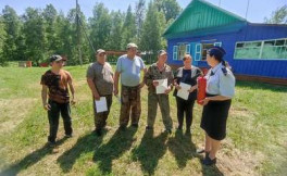 Огнеборцы села Красногорское всегда придут на помощь детям Огнеборцы села Красногорское всегда придут на помощь детям